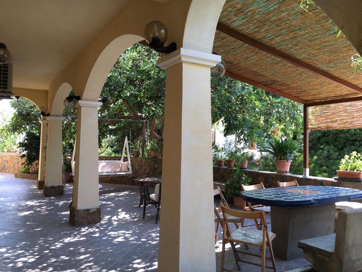 Апартаменты La Piazzetta Санта-Катерина Экстерьер фото